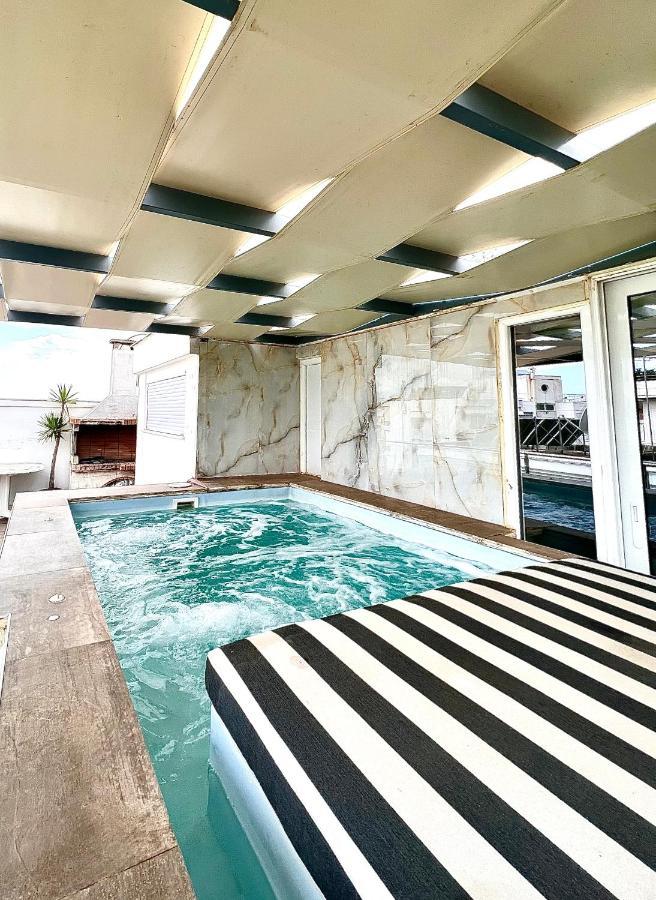 Citycenter Penthouse Mini Private Pool With Hydromassage And Great Town View Atena Exterior foto